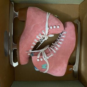 Moxi Ice Skates